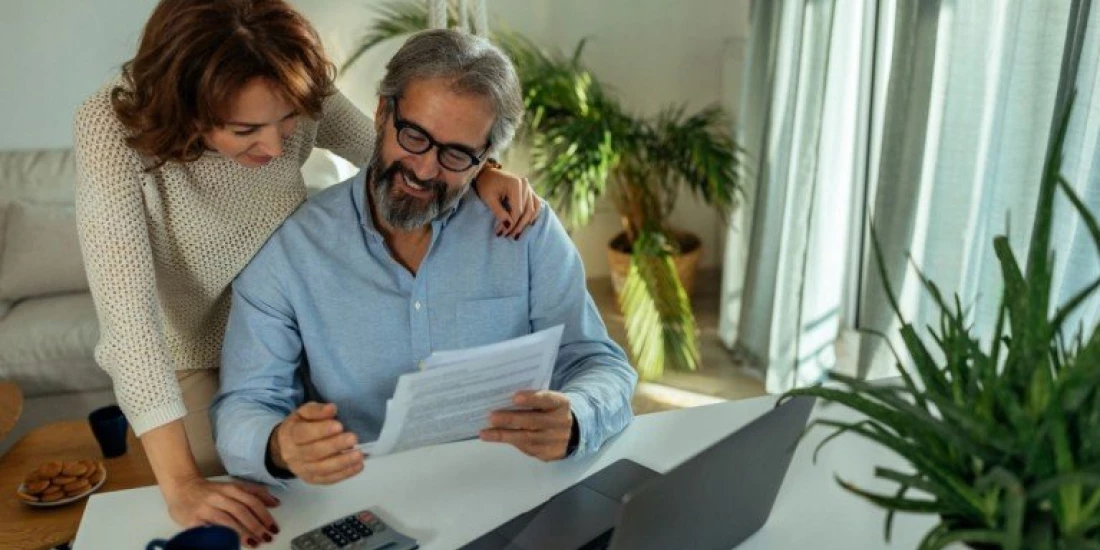 Warmtepomp en zonnepanelen combineren: wat plaats je eerst? 